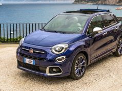 2022 Fiat 500X Yacht Club Capri special edition