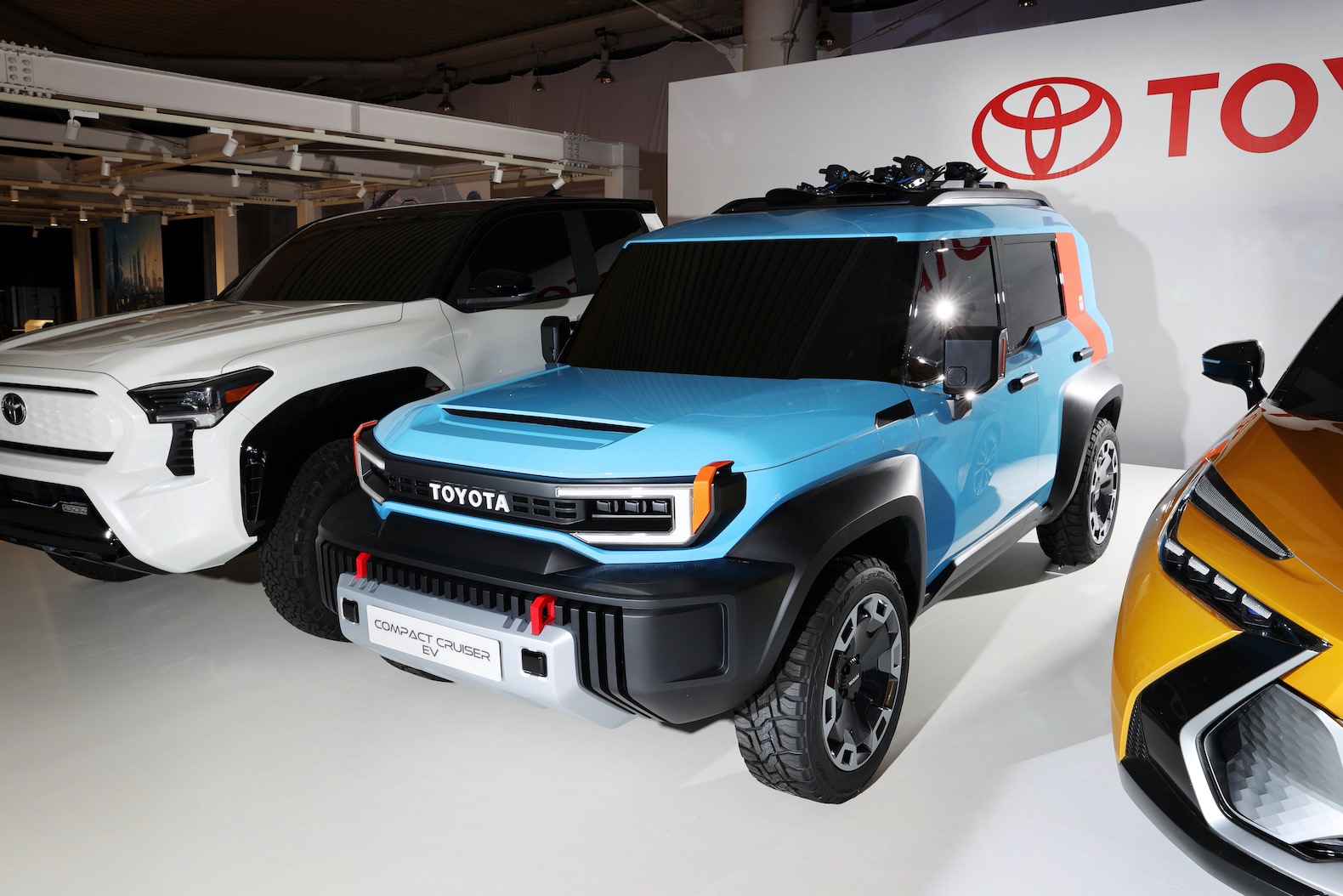 Toyota Compact Cruiser EV Concept