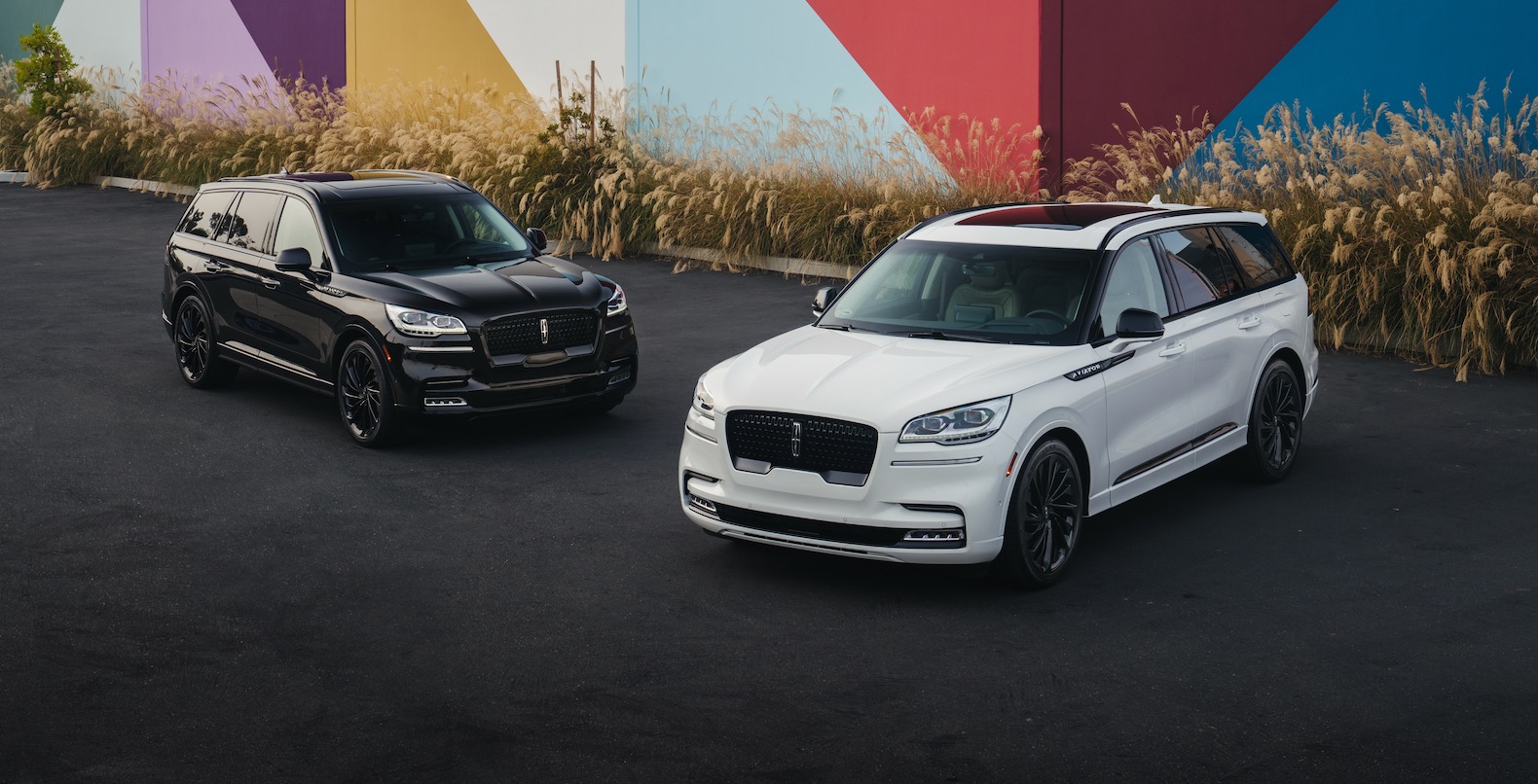 2022 Lincoln Aviator with new Jet Package