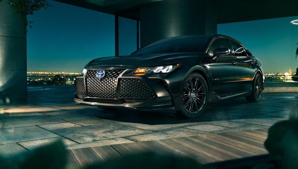 2022 Toyota Avalon XSE Nightshade