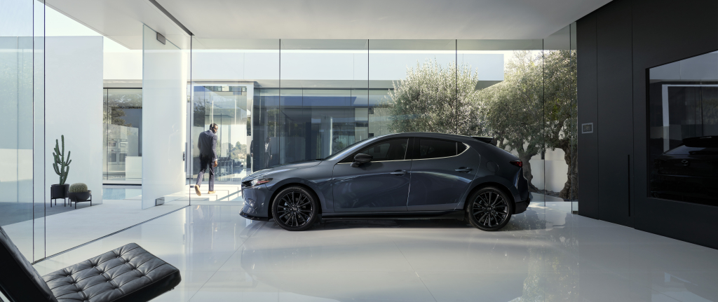 2022 Mazda3 Carbon Edition