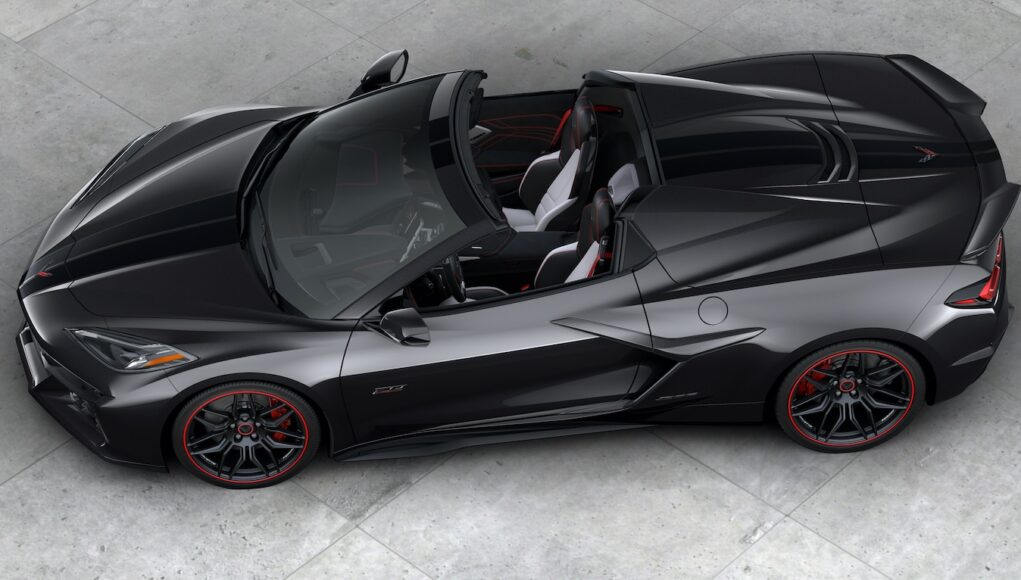 2023 Chevrolet Corvette Z06 70th Anniversary Edition in Carbon Flash Metallic