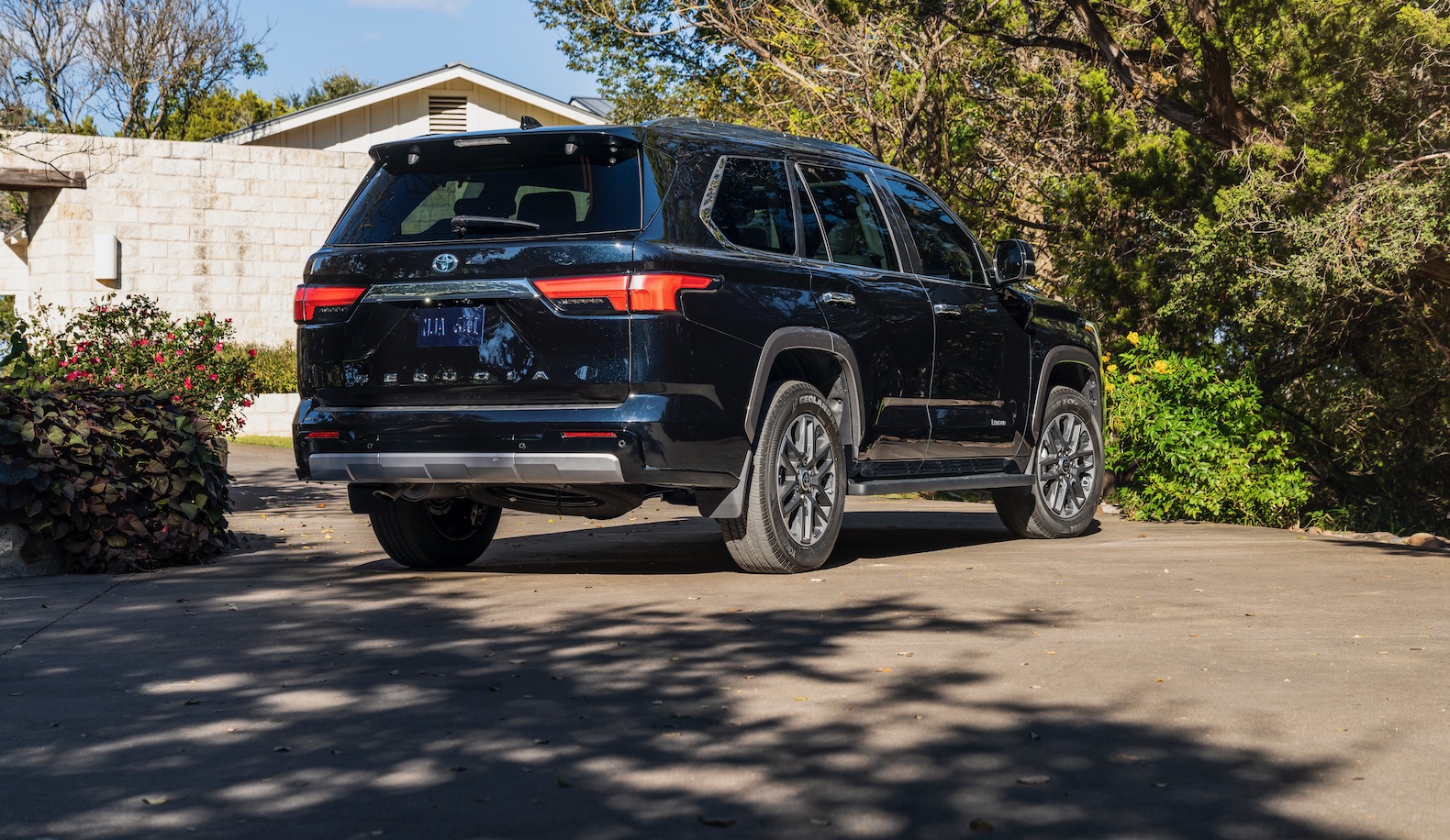 2023 Toyota Sequoia Limited