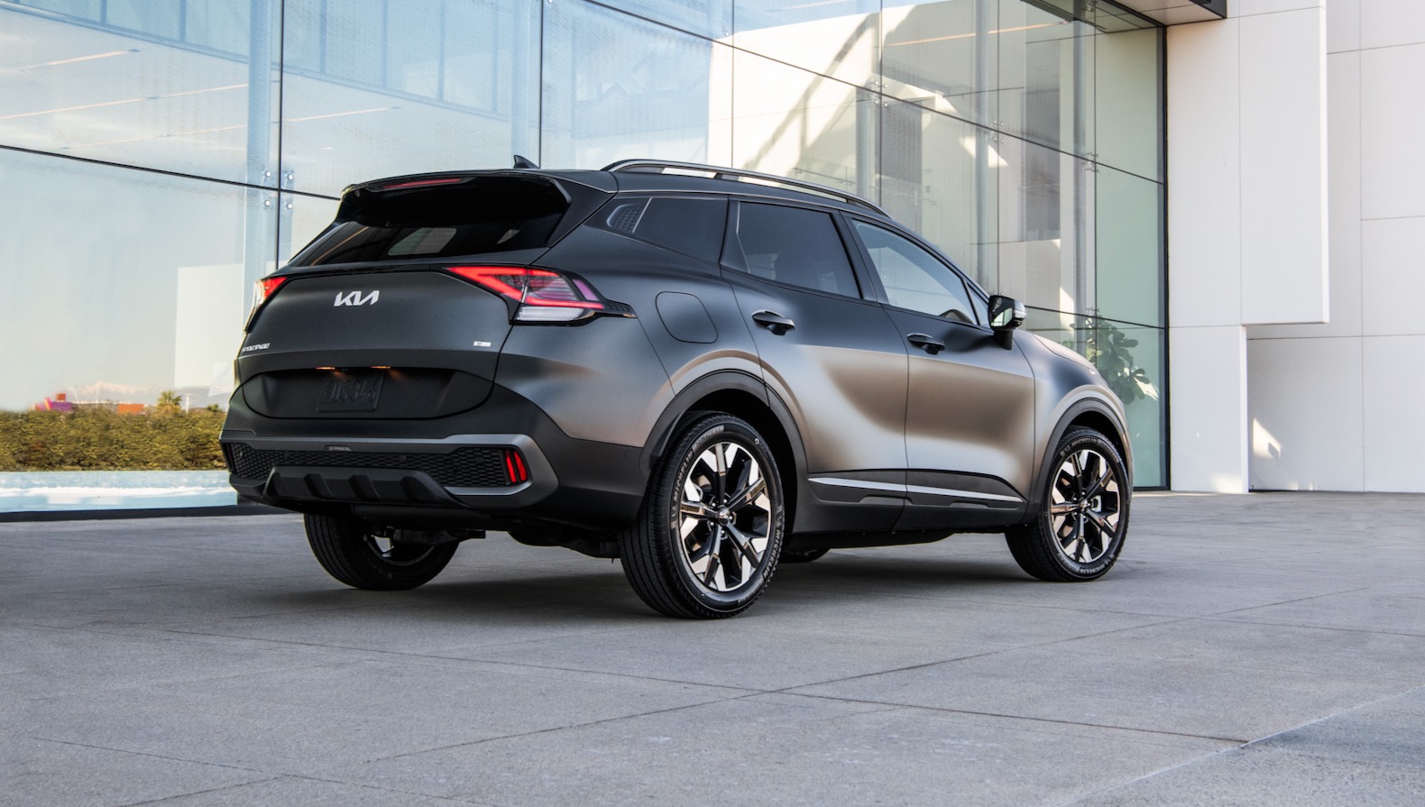 2023 Kia Sportage PHEV Plugs Into A More Powerful Battery Offering 32 Miles  Of Electric Range