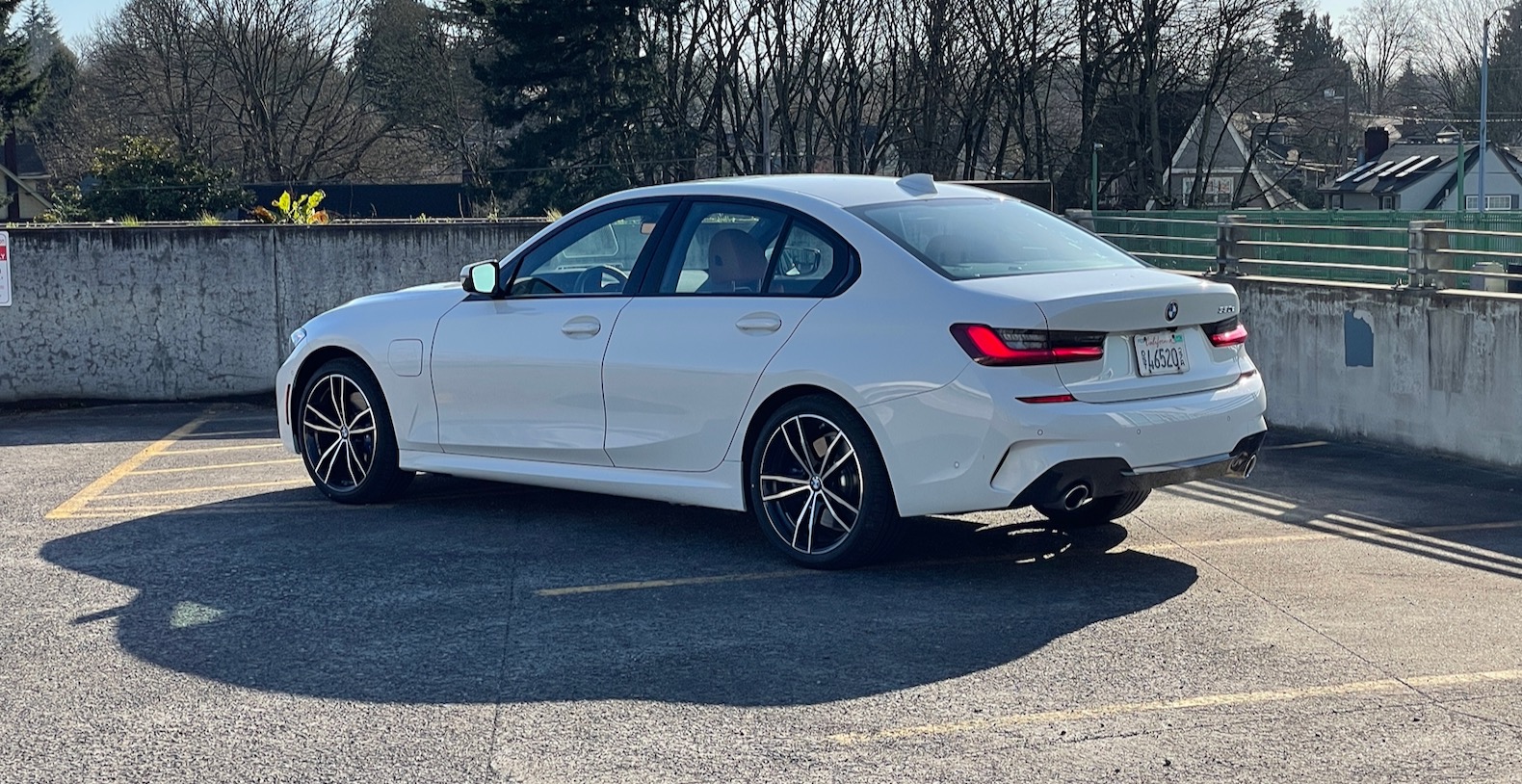 2021 BMW 330e Review