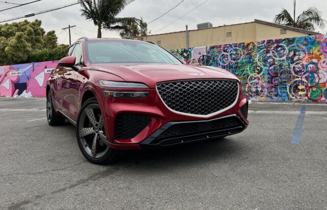 2022 Genesis GV70 Review