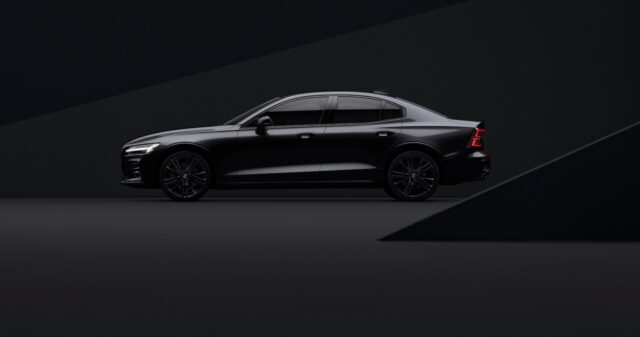 2022 Volvo S60 Black Edition