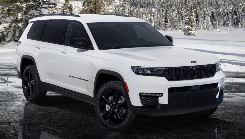 2022 Jeep® Grand Cherokee L Limited Black Package