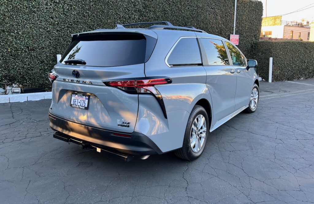 2022 Toyota Sienna Woodland Edition Review