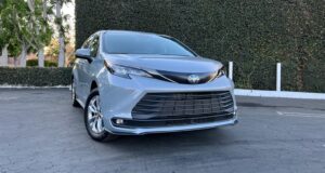 2022 Toyota Sienna Woodland Edition Review