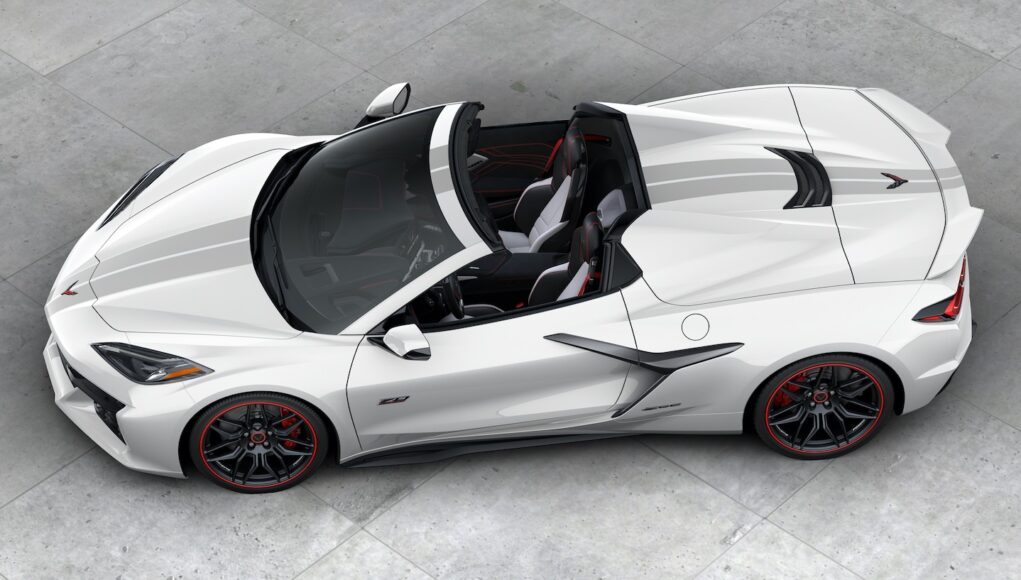 2023 Chevrolet Corvette Z06 70th Anniversary Edition in Carbon Flash Metallic