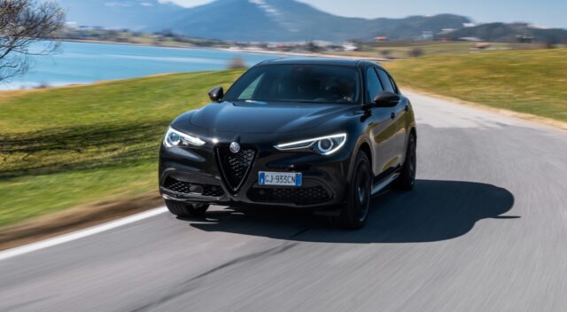 Alfa Romeo Stelvio Estrema