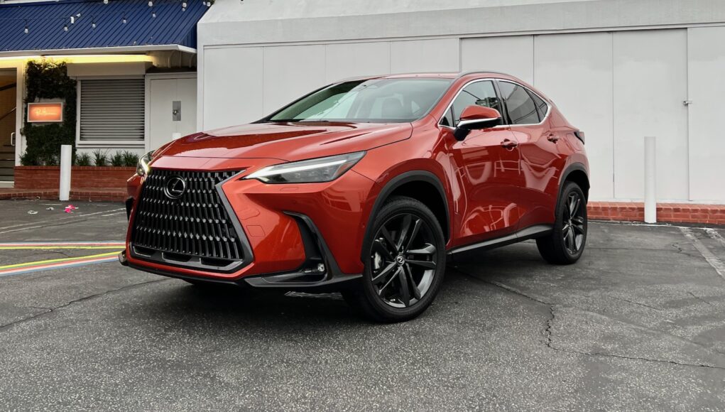 2022 Lexus 450h+ Review