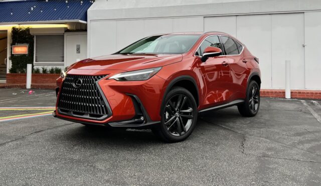2022 Lexus 450h+ Review