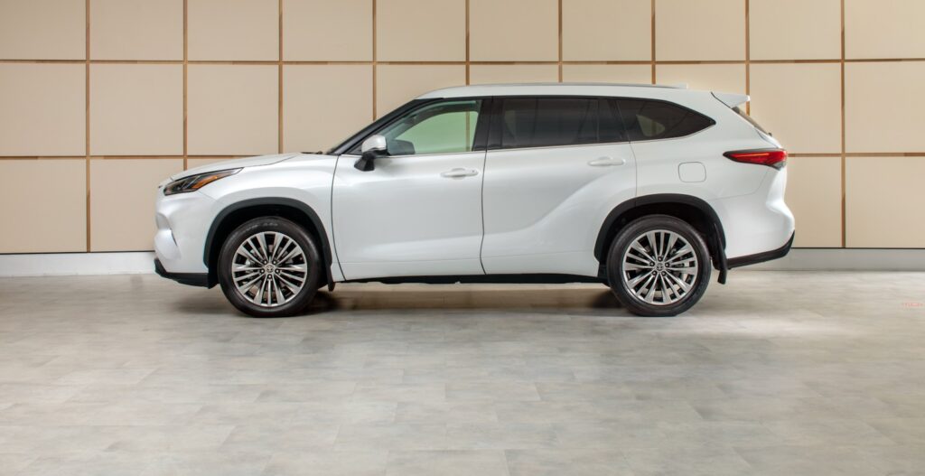 2023 Toyota Highlander