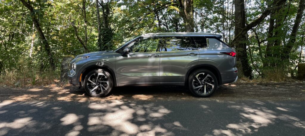 2022 Mitsubishi Outlander Review