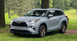 2022 Toyota Highlander Hybrid Review