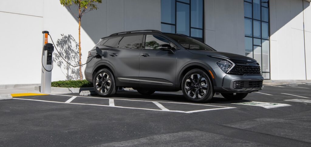 2023 Kia Sportage plug-in hybrid