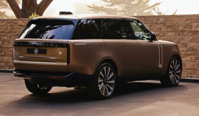 2023 Range Rover SV Carmel Edition