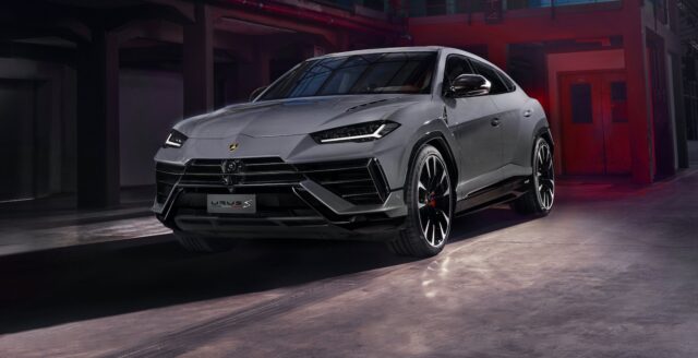 2023 Lamborghini Urus S