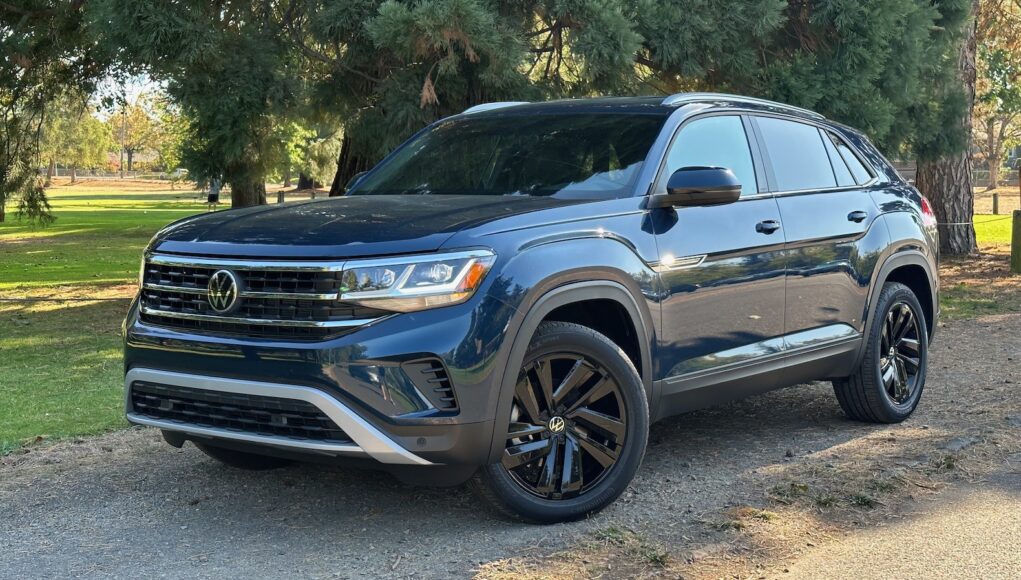 2022 Volkswagen Atlas Cross Sport Review