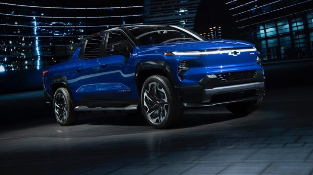 2024 Chevy Silverado EV gets the same power specs as the GMC Sierra EV 2024 Silverado EV RST