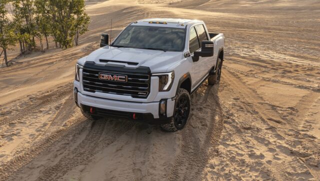 2024 GMC Sierra 2500 HD AT4