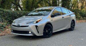 2022 Toyota Prius Review