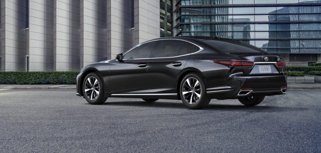2023 レクサス LS