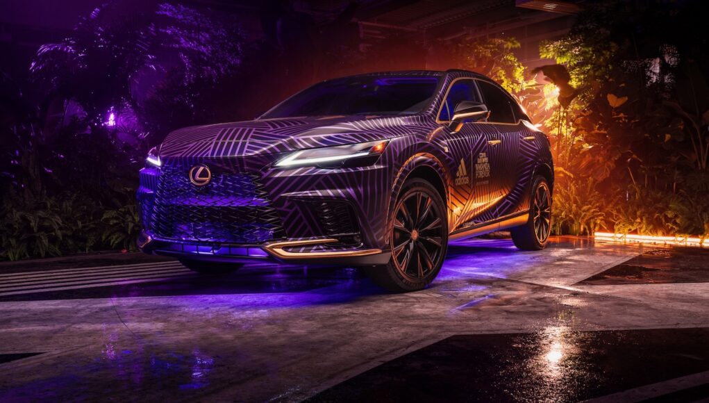 Lexus RX Wakanda