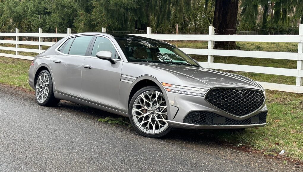 2023 Genesis G90 Review