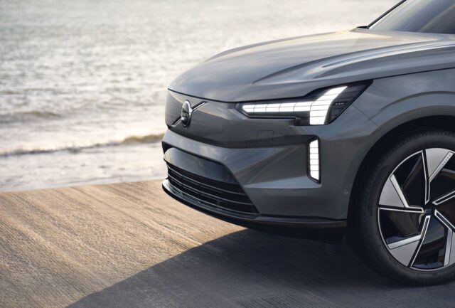 2024 Volvo EX90