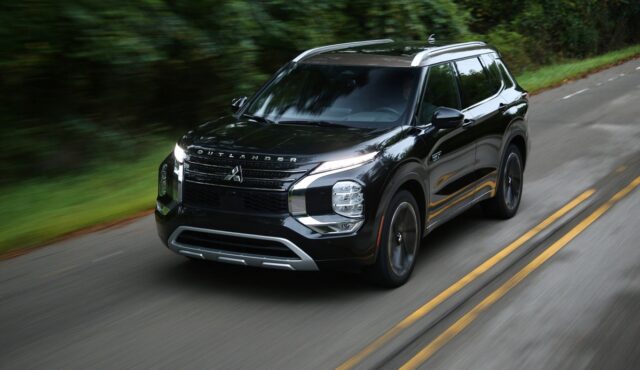 2023 Outlander PHEV