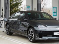 Hyundai automatic charging robot
