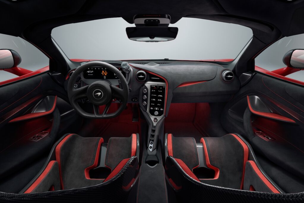 2024 McLaren 750S
