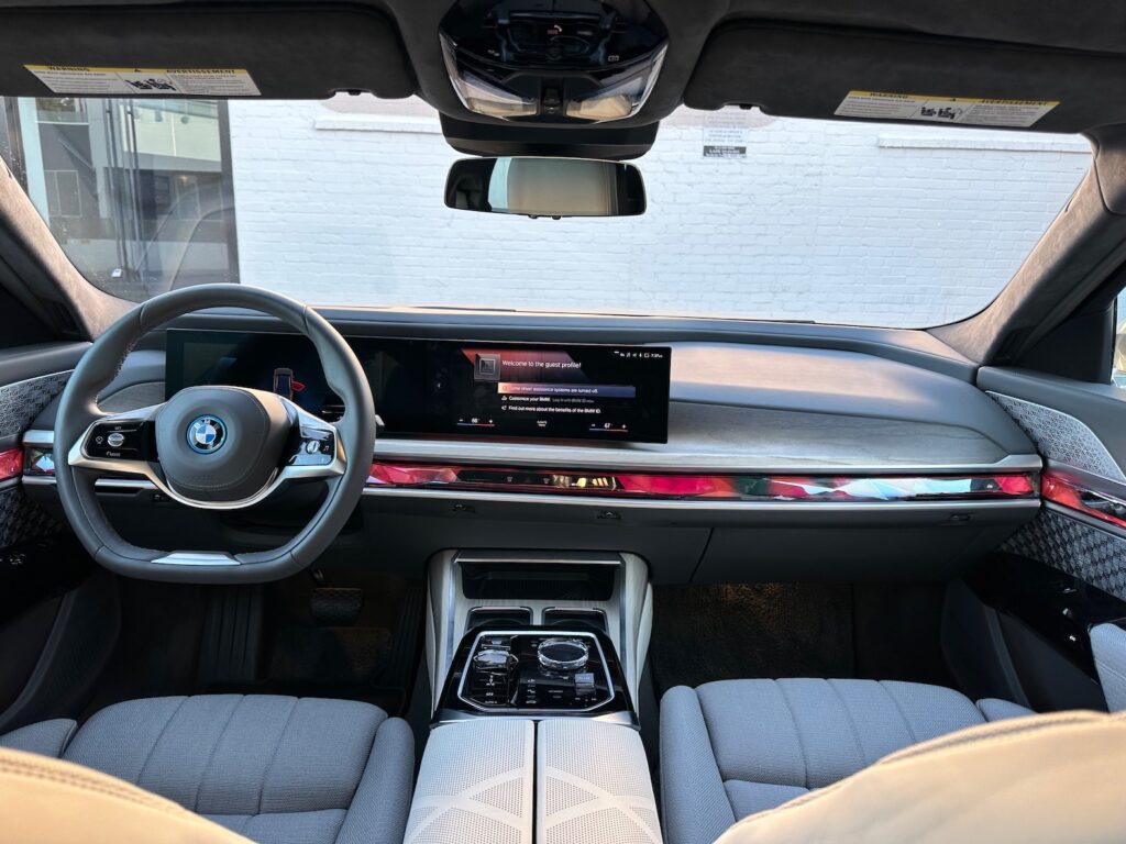 2023 BMW i7 Review