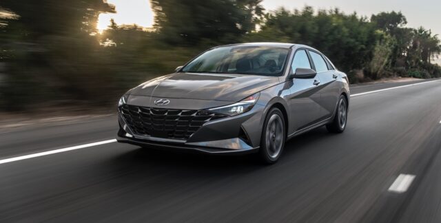 2023 Hyundai Elantra Review