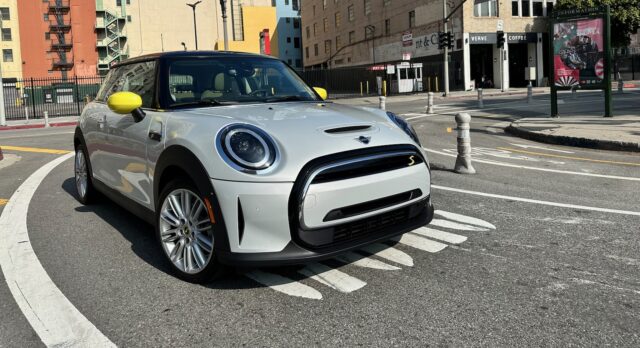 2023 Mini Cooper SE Review