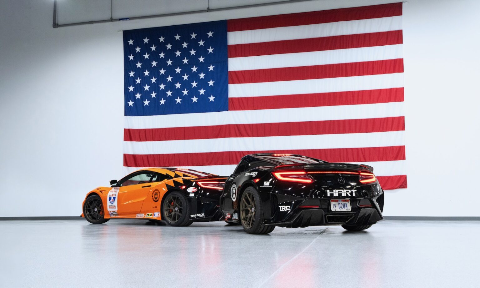 Acura NSX Type S to tow rear half of another NSX in One Lap of America