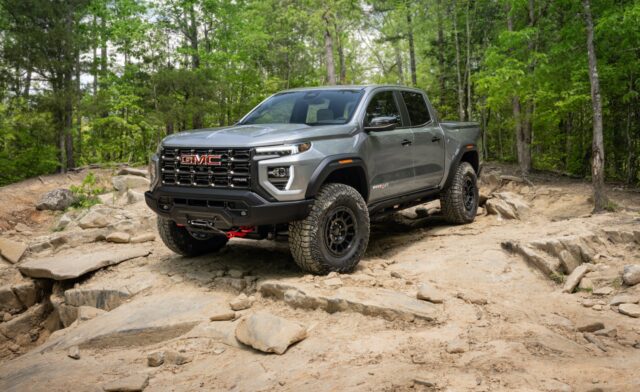 2024 GMC Canyon AT4X AEV