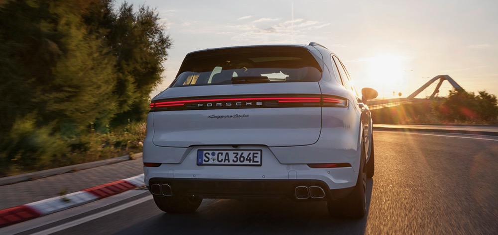 2024 Porsche Cayenne Turbo E-Hybrid