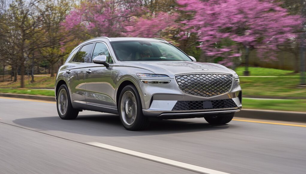 2023 Genesis Electrified GV70 Review