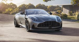 Aston Martin DB12 Volante