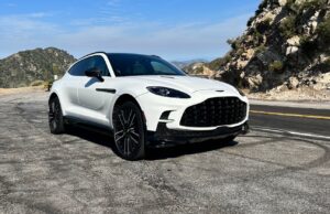 2023 Aston Martin DBX707 Review