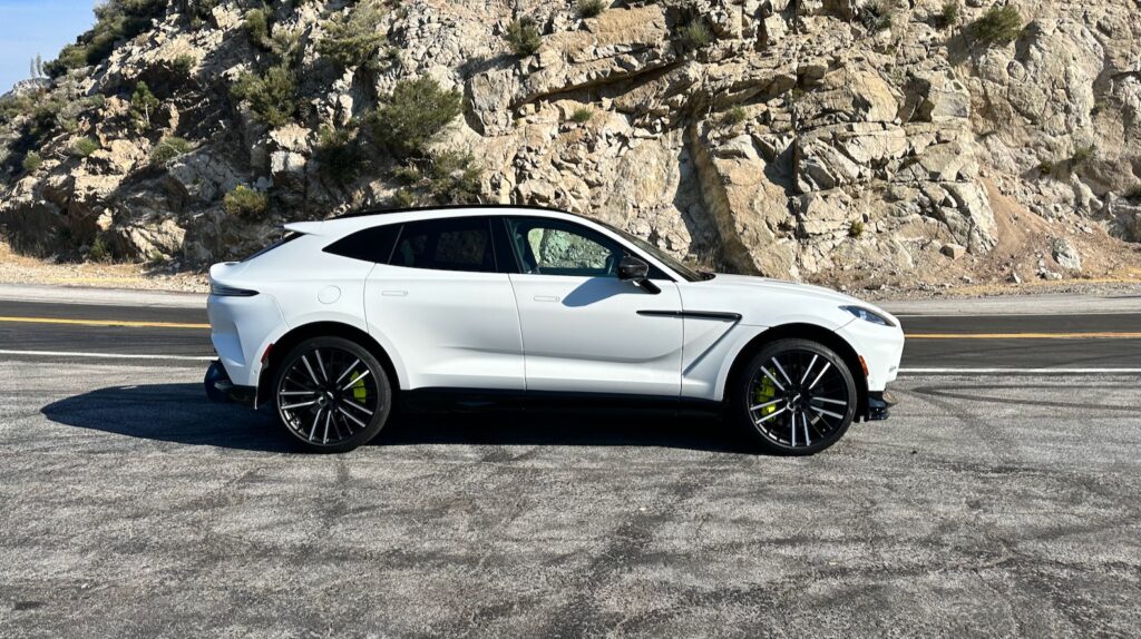 2023 Aston Martin DBX707 Review