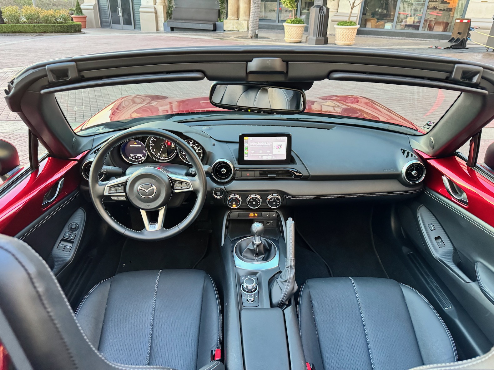 2023 Mazda MX-5 Miata Review, Pricing, and Specs