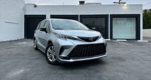 2023 Toyota Sienna Review