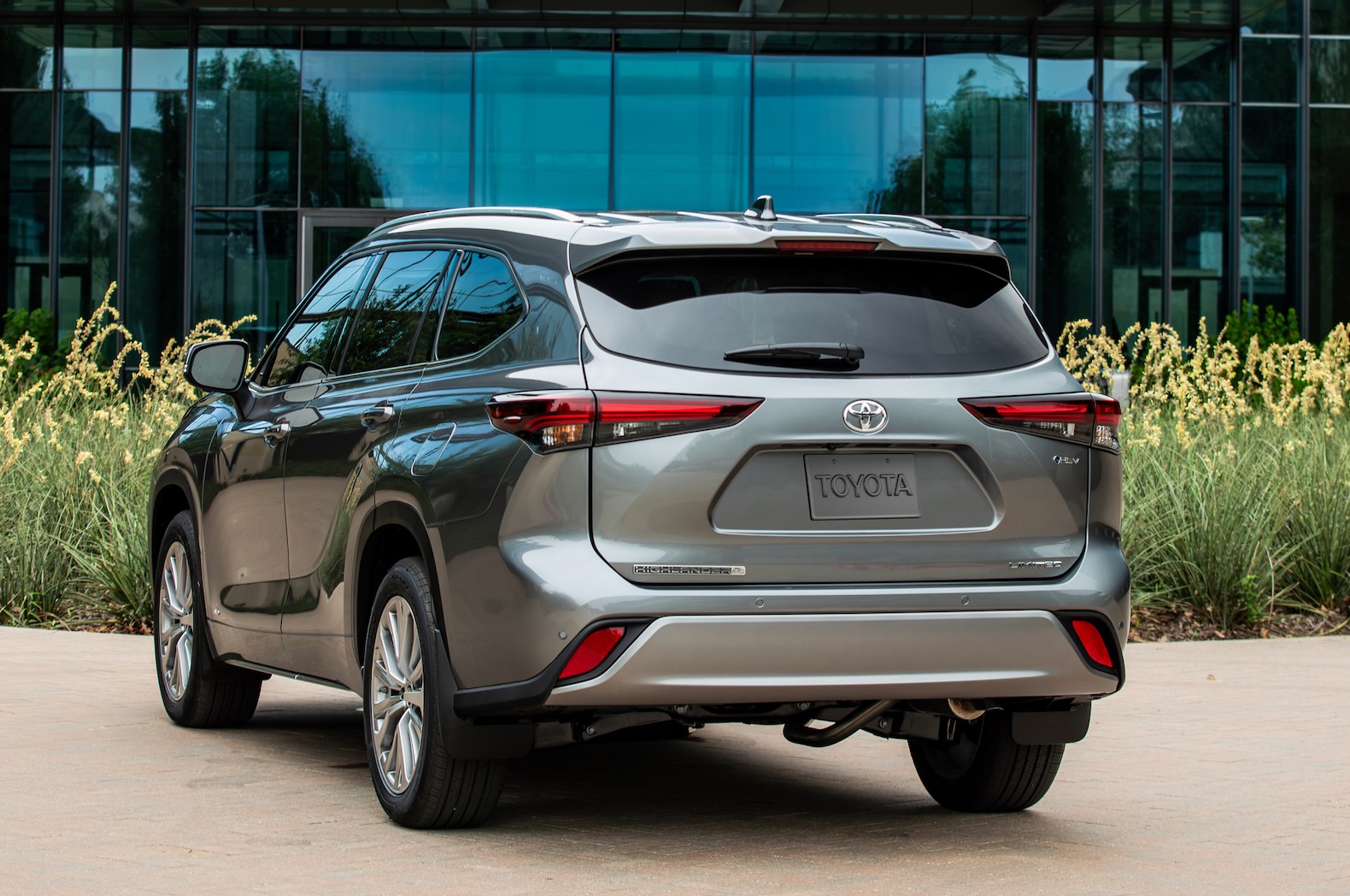 2025 Toyota Highlander Limited 25th Edition unveiled - The Torque