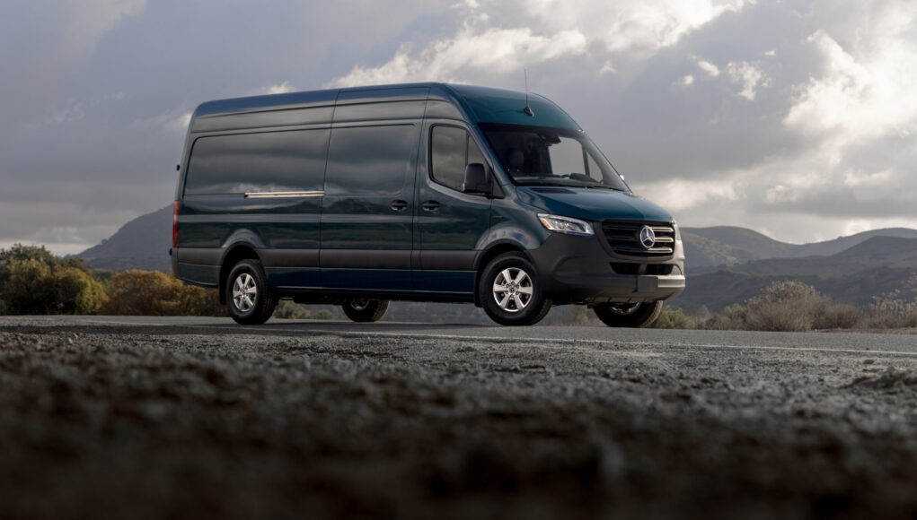 2025-MB-eSprinter-Review-09