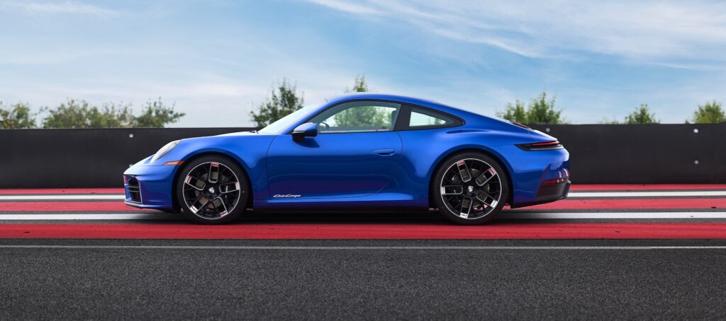 2026 Porsche 911 Carrera T Club Coupe